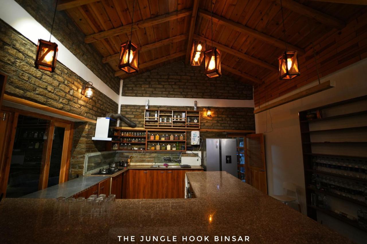 The Jungle Hook Binsar Hotel Almora Kültér fotó